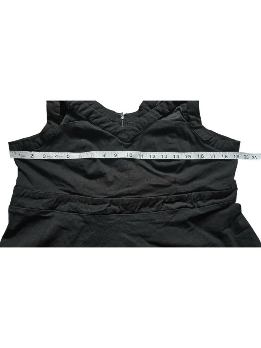 Black Cropped Tank Top Sz 1 - Picture 3 of 6